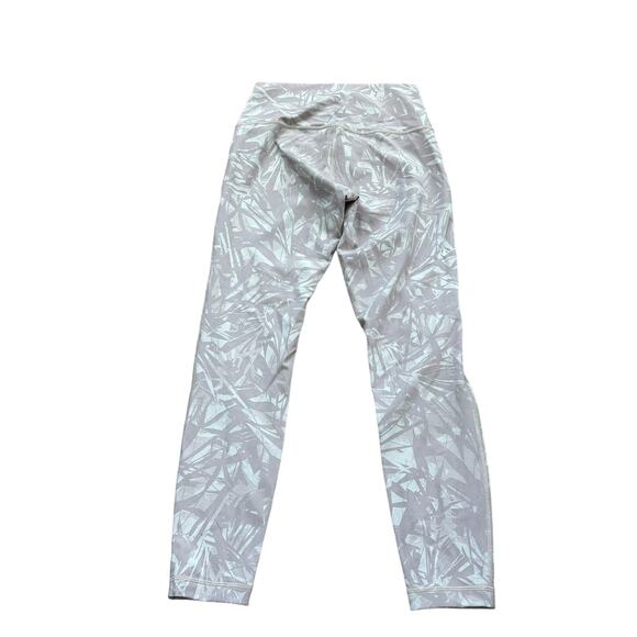 Lululemon Train Times 7/8 Pant *25" Jasmine White Multi / White Size 6 - Picture 4 of 7